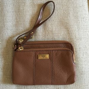 Leather Fossil wristlet